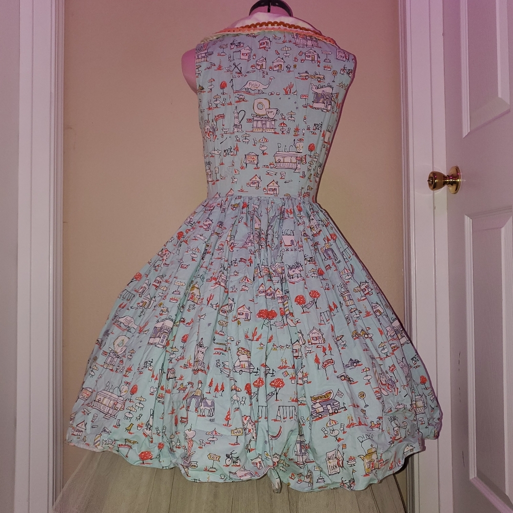 Custom 1950 dresses. - Picture 7 of 16